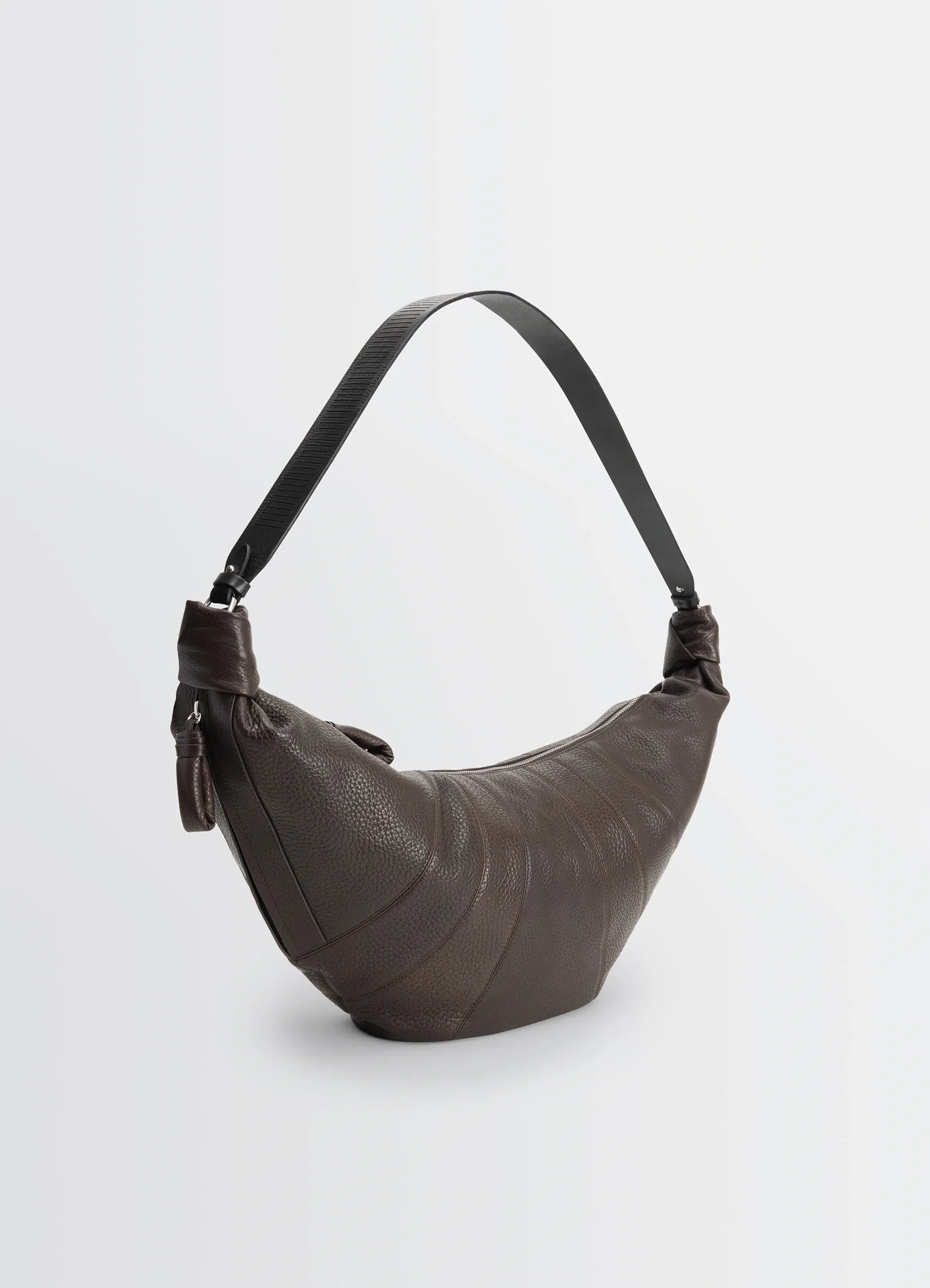 레일 벨트 라지 크루아상 백